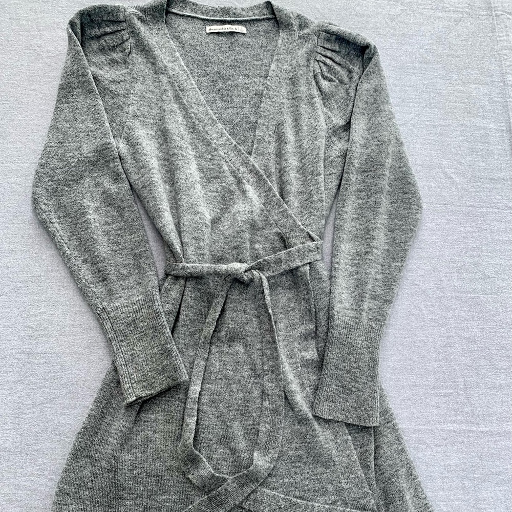 Abercrombie & Fitch grey sweater dress